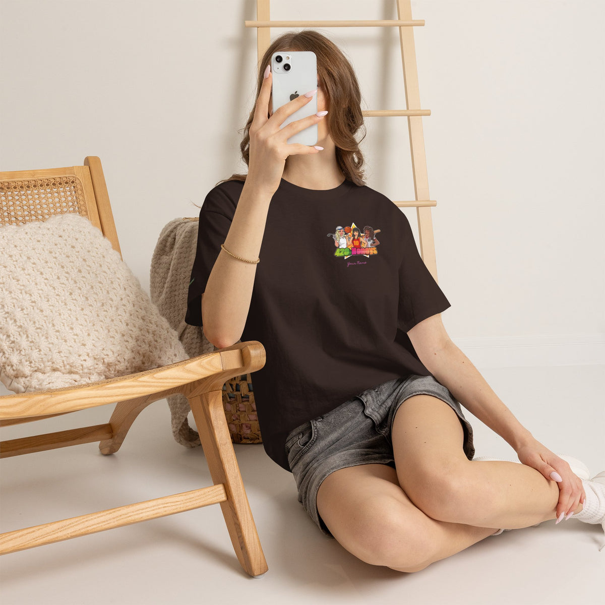 420 Honeys 'Basics' T-Shirt – USWC Logo Tee