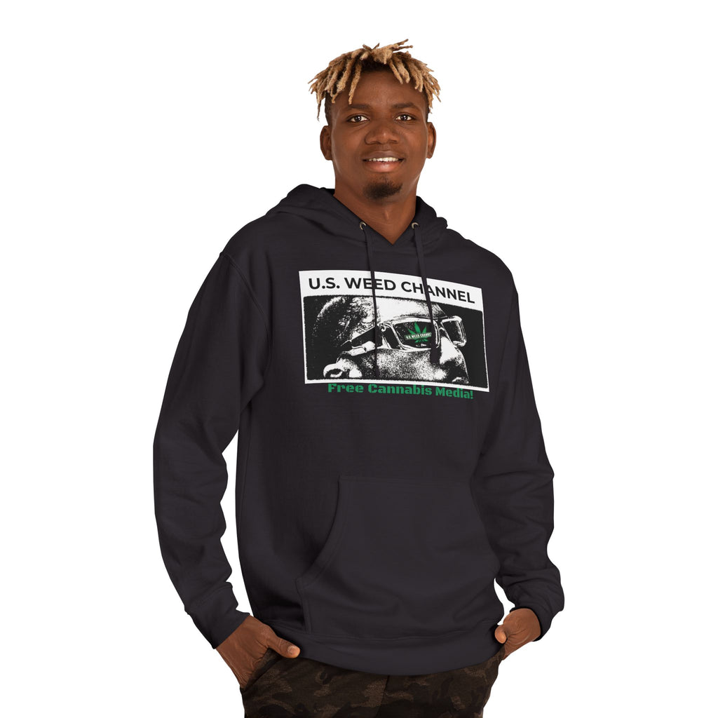 FREE CANNABIS MEDIA Chic Graphic 'Statement' Hoodie - U.S. WEED CHANNEL Cannabis Freedom-Fighter