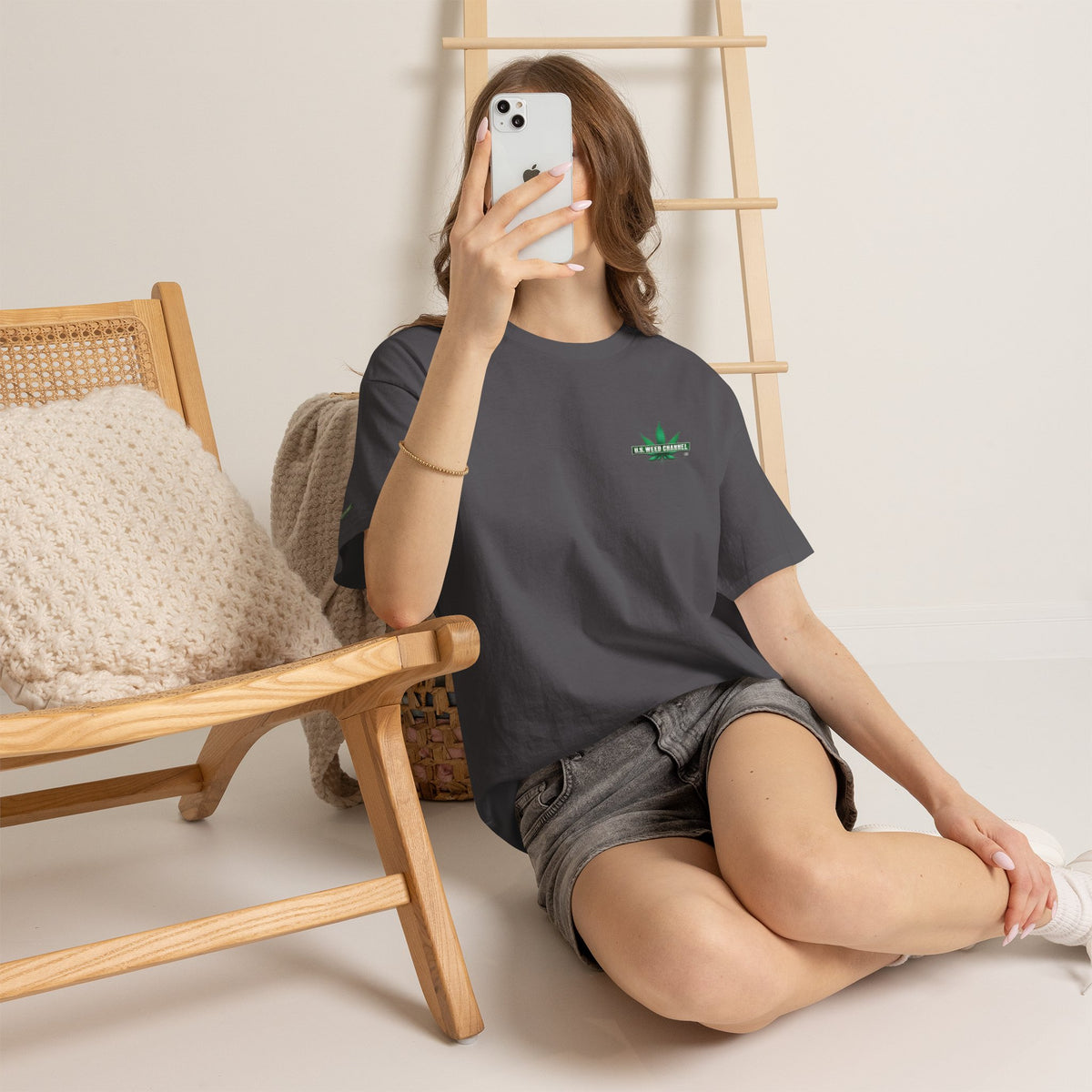 U.S. WEED CHANNEL 'Basics' T-Shirt – USWC Logo Tee