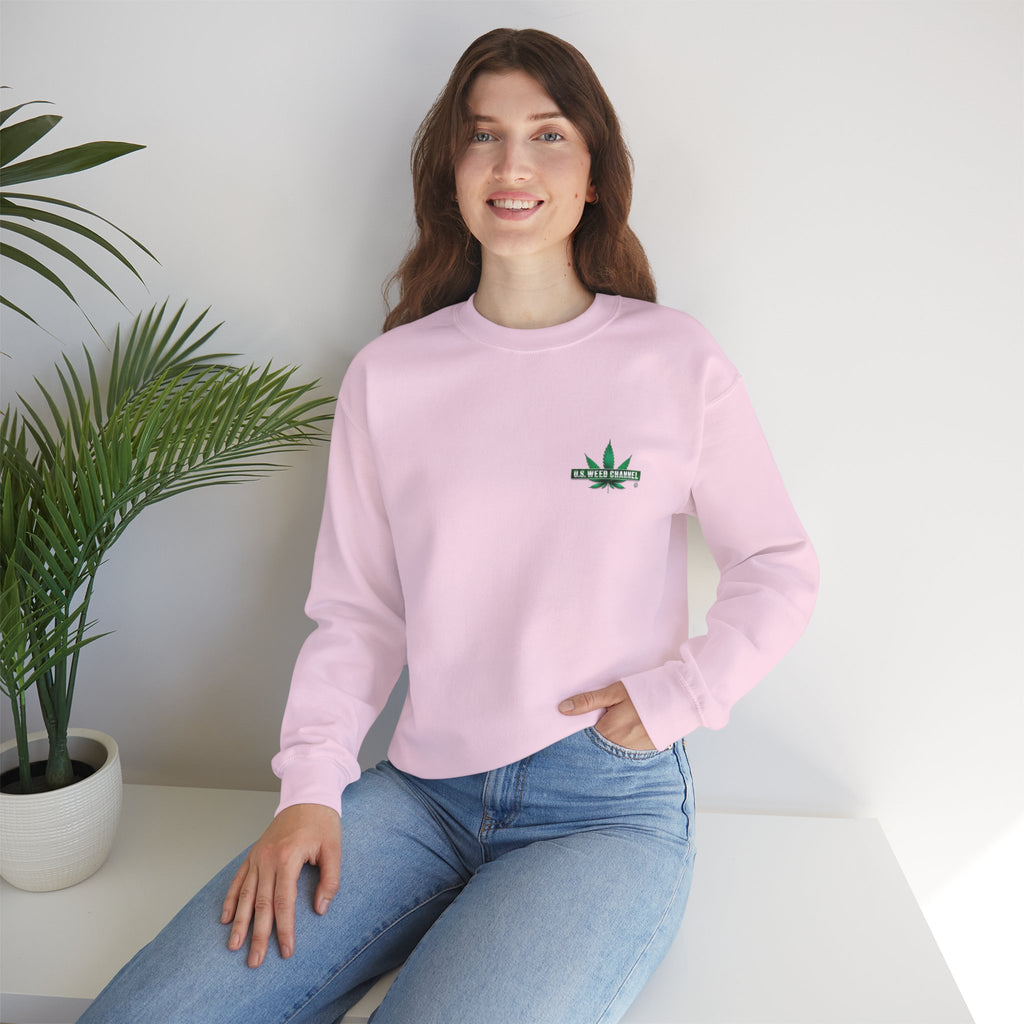 U.S. WEED CHANNEL Basics - Crewneck Everyone Sweatshirt