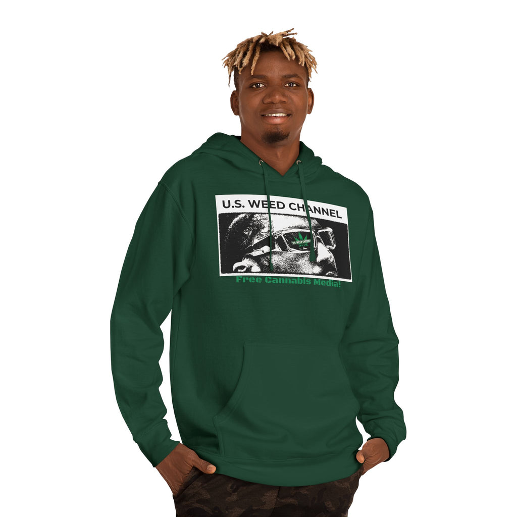 FREE CANNABIS MEDIA Chic Graphic 'Statement' Hoodie - U.S. WEED CHANNEL Cannabis Freedom-Fighter