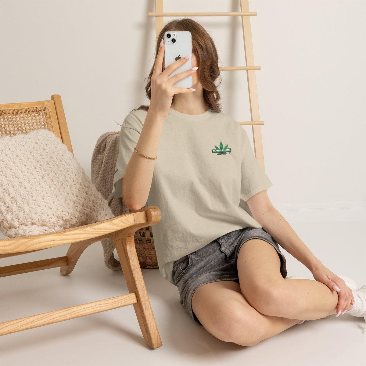 U.S. WEED CHANNEL 'Basics' T-Shirt – USWC Logo Tee