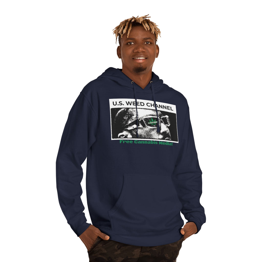 FREE CANNABIS MEDIA Chic Graphic 'Statement' Hoodie - U.S. WEED CHANNEL Cannabis Freedom-Fighter