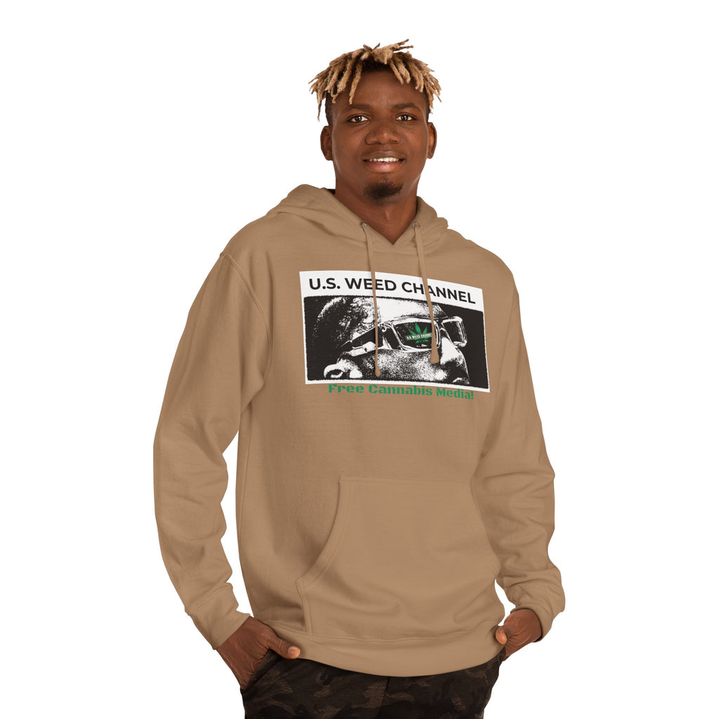 FREE CANNABIS MEDIA Chic Graphic 'Statement' Hoodie - U.S. WEED CHANNEL Cannabis Freedom-Fighter