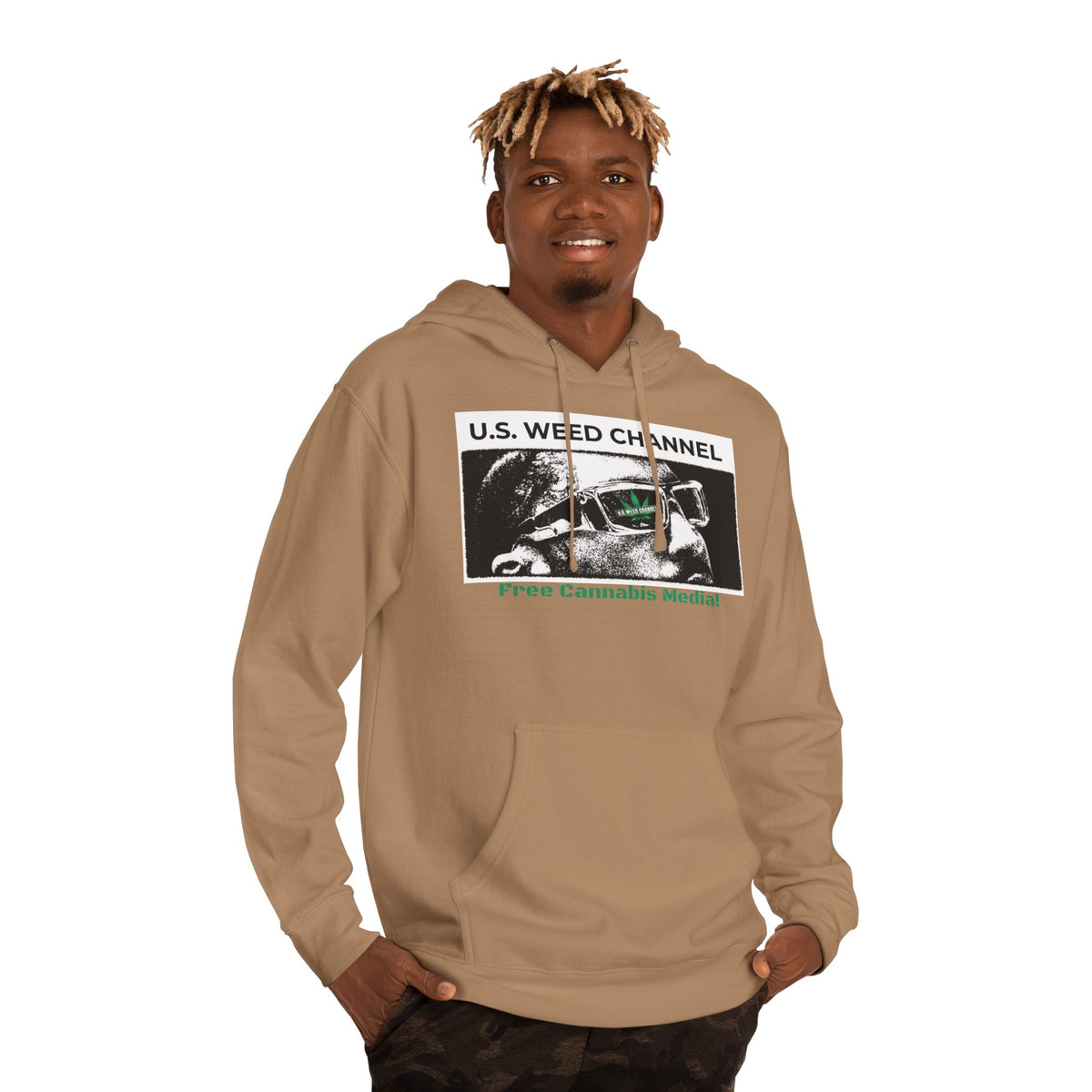 FREE CANNABIS MEDIA Chic Graphic 'Statement' Hoodie - U.S. WEED CHANNEL Cannabis Freedom-Fighter
