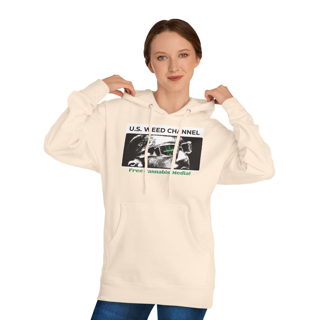 FREE CANNABIS MEDIA Chic Graphic 'Statement' Hoodie - U.S. WEED CHANNEL Cannabis Freedom-Fighter