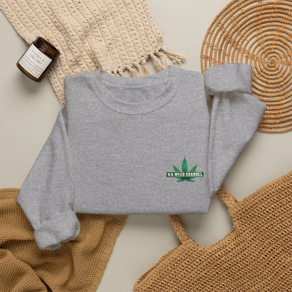 U.S. WEED CHANNEL Basics - Crewneck Everyone Sweatshirt