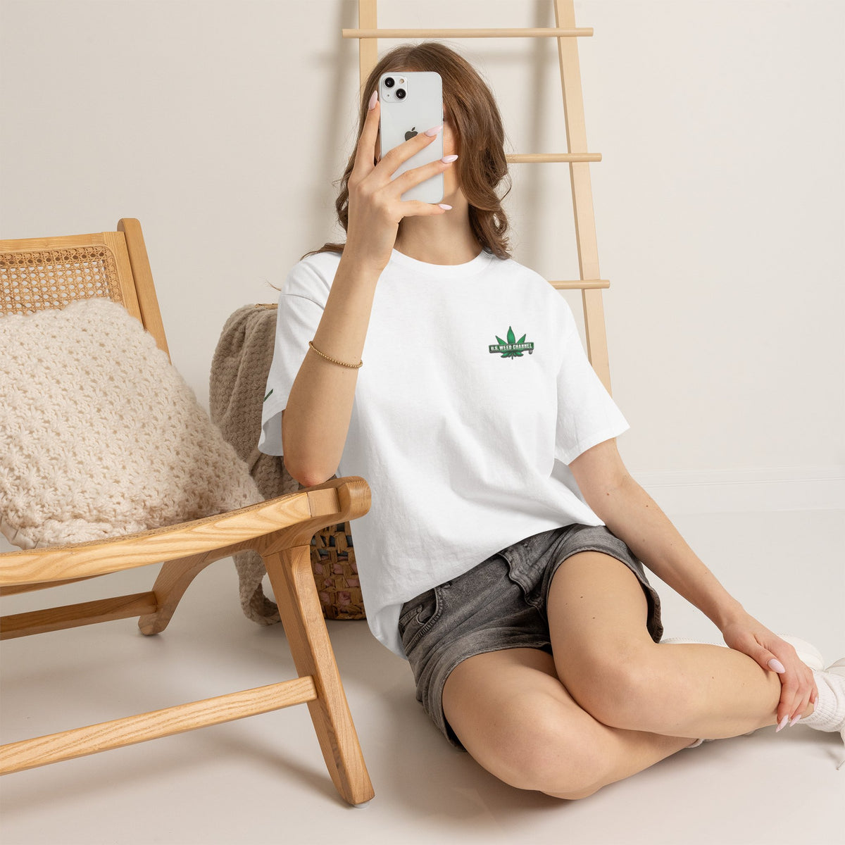 U.S. WEED CHANNEL 'Basics' T-Shirt – USWC Logo Tee