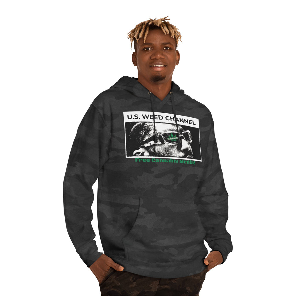 FREE CANNABIS MEDIA Chic Graphic 'Statement' Hoodie - U.S. WEED CHANNEL Cannabis Freedom-Fighter