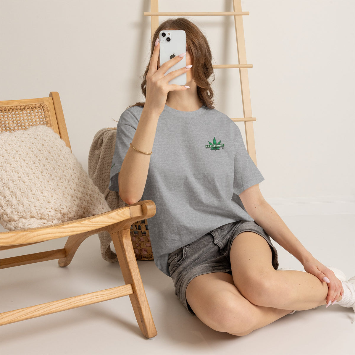 U.S. WEED CHANNEL 'Basics' T-Shirt – USWC Logo Tee